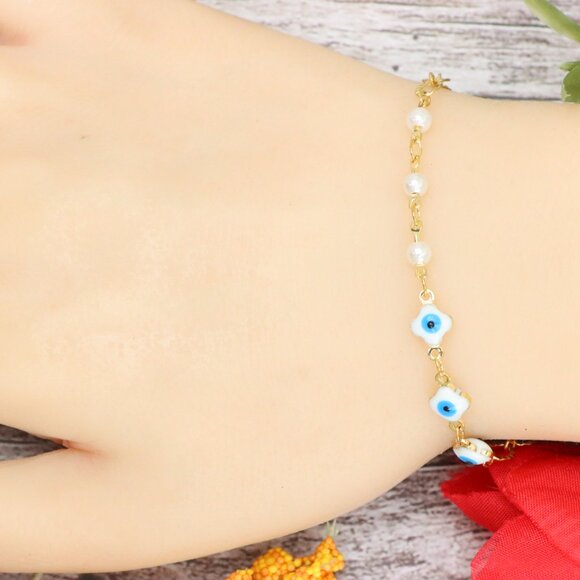 Trendy Bracelet for Girls & Women – Cute, Adjustable & Gift-Ready | MLCRC1503 - Picture 4 of 10